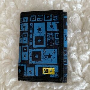 4 Star Tri Fold Blue And Black Wallet Similar To Vans Wallet